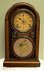 Mantel clock.